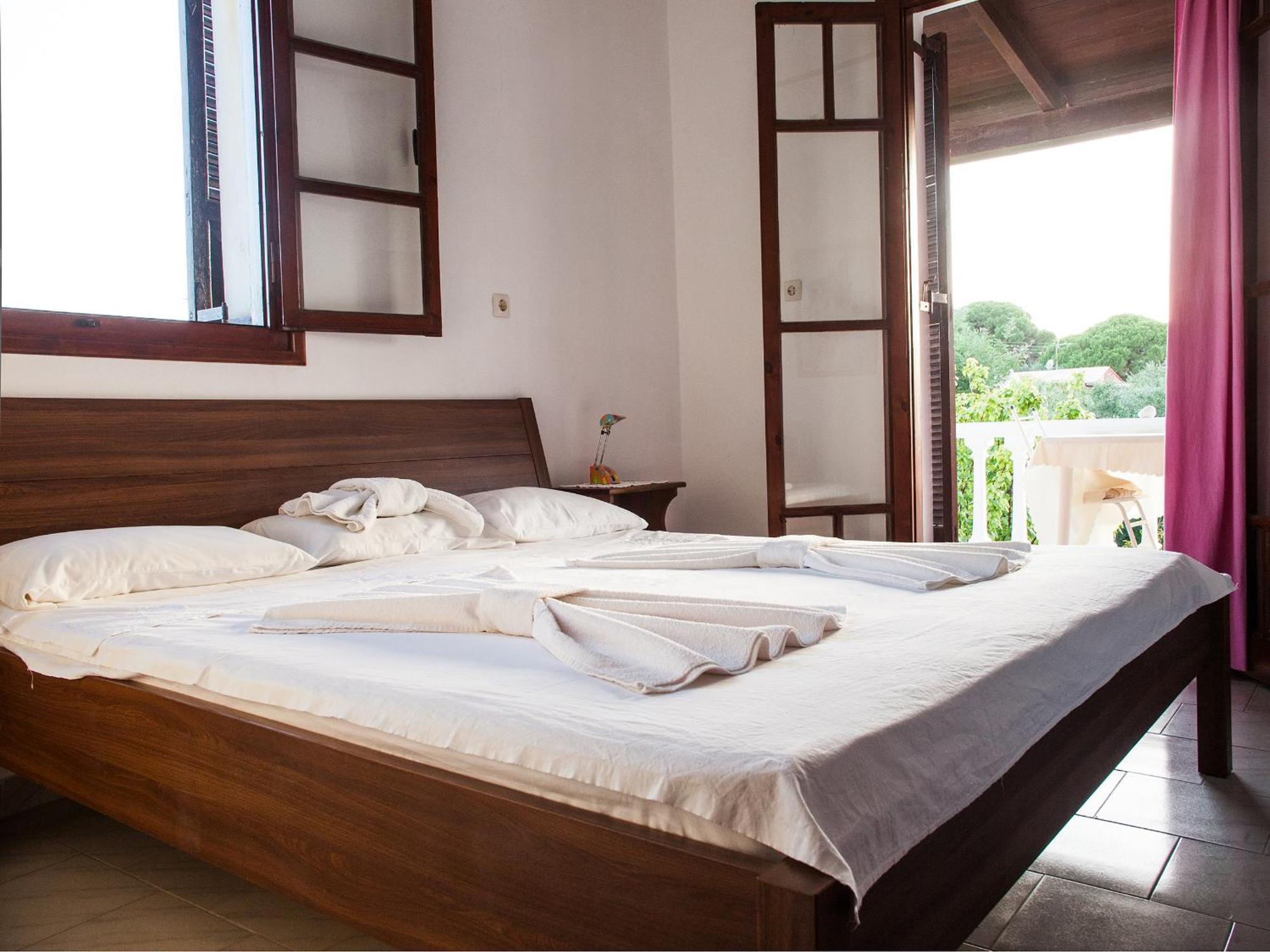 Areti Orfeas Studios Vasilikí Quarto foto